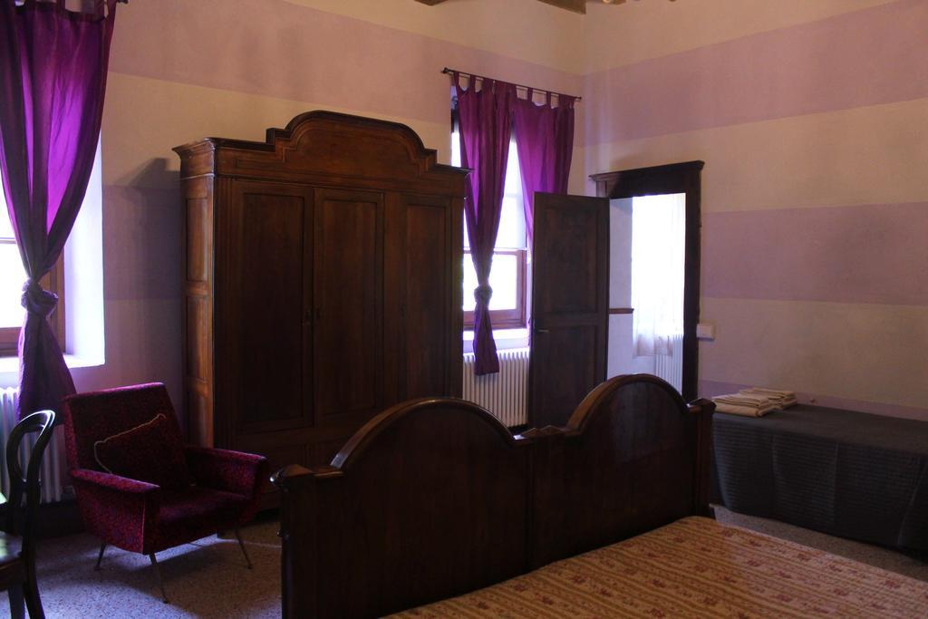 Felino Room And Breakfast Torre الغرفة الصورة